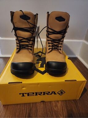 Terra Work Boots in Wheat with Black Toe